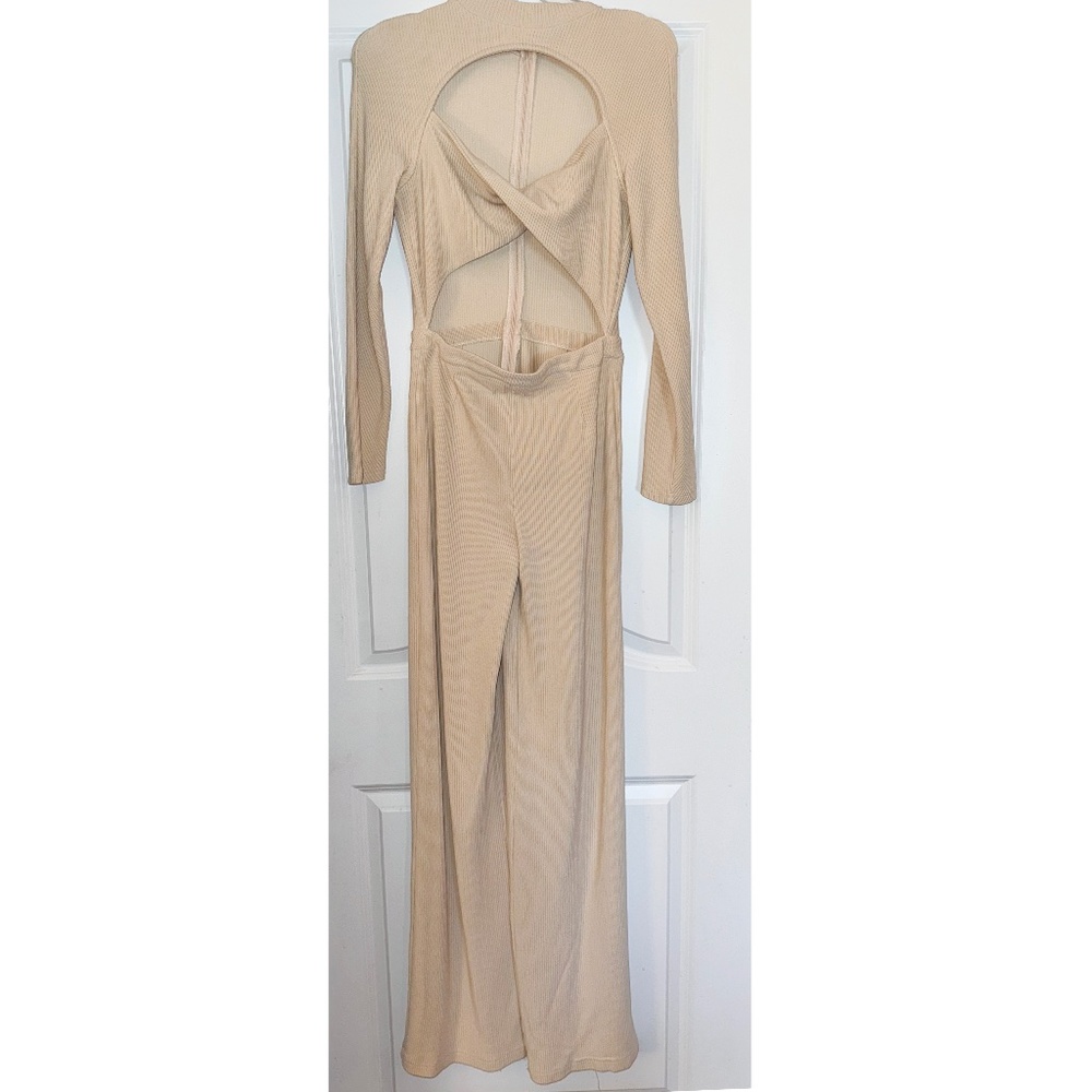 Blithe LA Jumpsuit Ribbed Beige Wide leg Front Cutout Front sz L